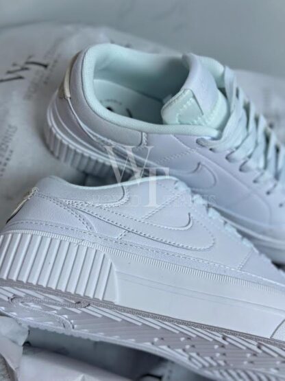 NIKE CONFORT LEGACY BLANCA
