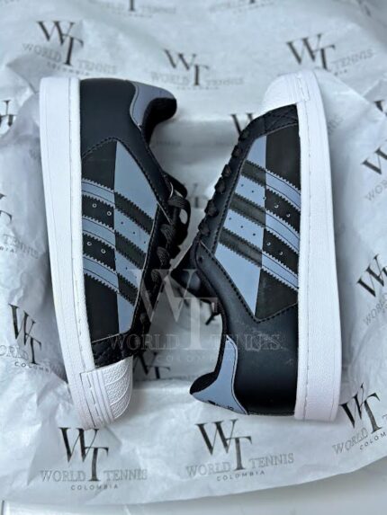 ADIDAS SUPERSTAR NEGRA