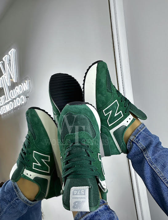 NEW BALANCE 574 VERDE worldtenniscali