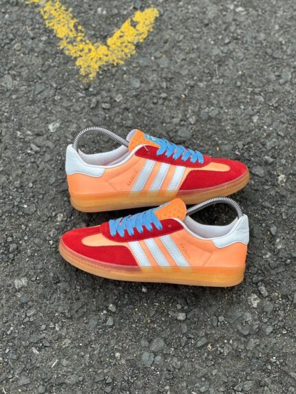 ADIDAS GALLEZE NARANJAS CON ROJO