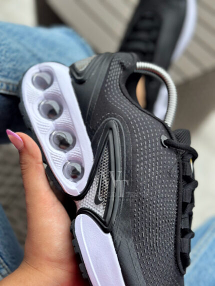 NIKE DN NEGRA