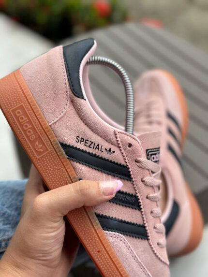 ADIDAS SPEZIAL
