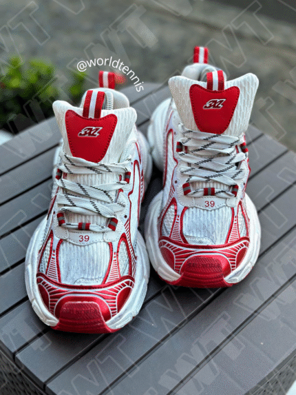 BALENCIAGA BLANCO CON ROJA