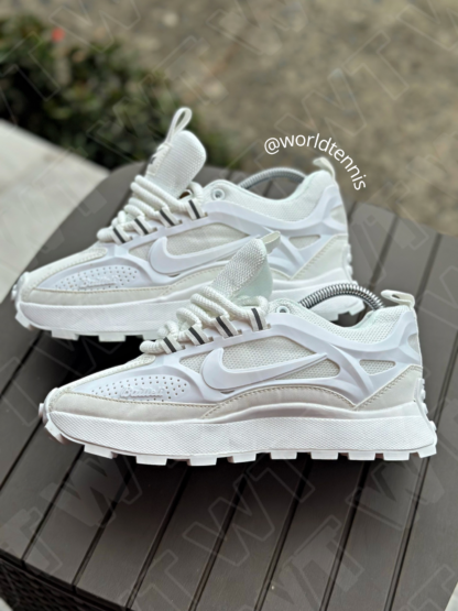 Nike blancas enteras hotsell