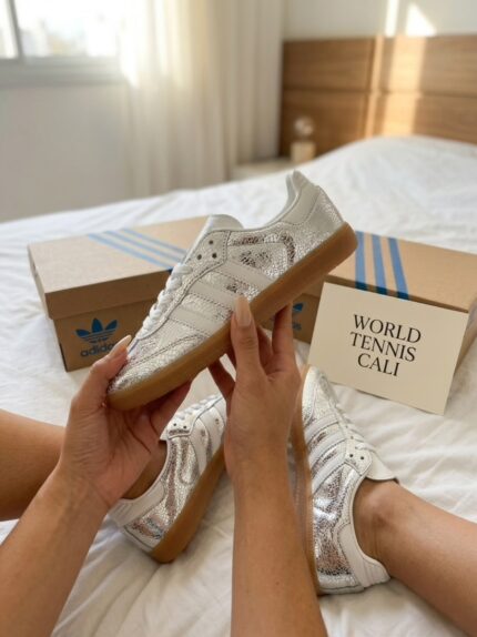 Adidas samba plateada