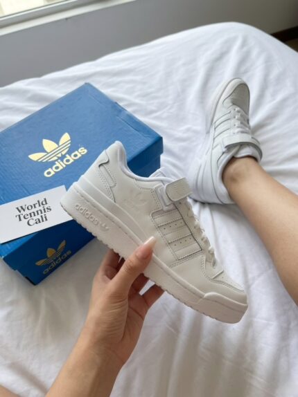 Adidas Forum blanca