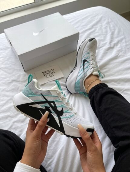 Nike trail blanco azul