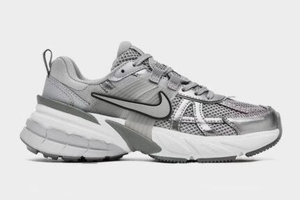 Nike v2k gris
