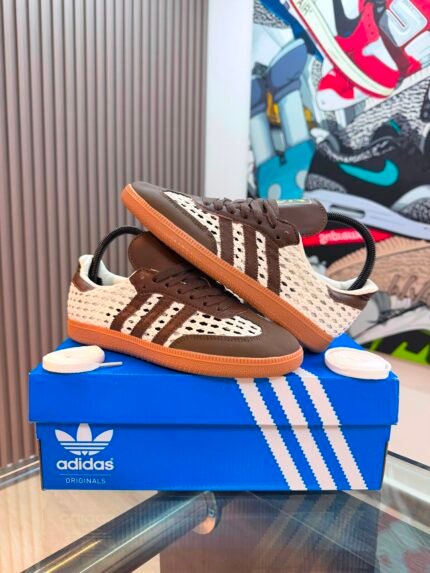 Adidas samba tejida blanca