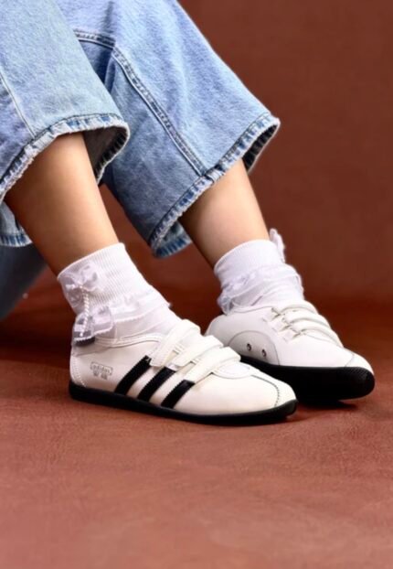 ADIDAS TOKYO BLANCA NEGRA