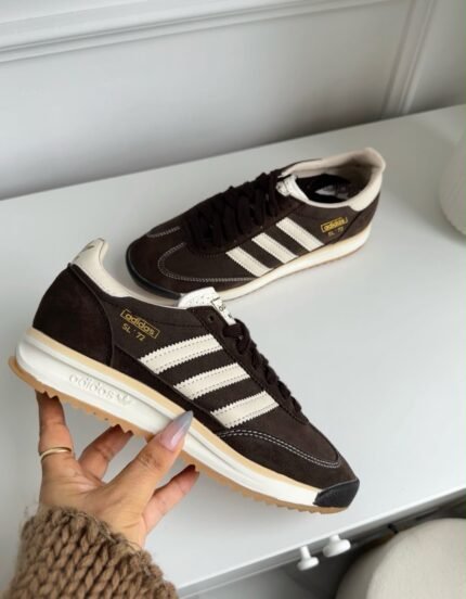 Adidas  72 café